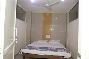 Unclassified image, 4 of 40, button - Shree Rajdeep Hotel (Jaipur)