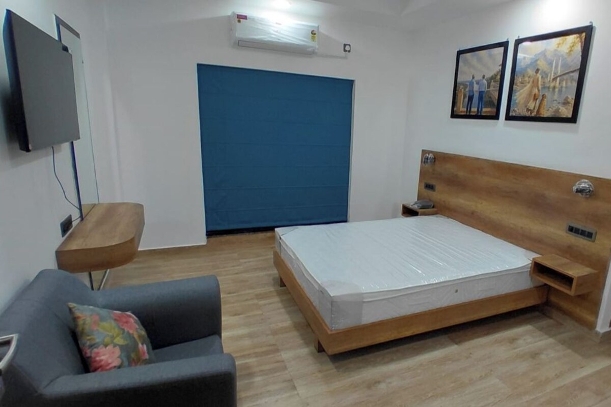 Deluxe Double Room | Desk, free WiFi
