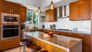 Private kitchen - Modern V Condo w Rooftop Pool & Ocean View 2BD Condo for rent in Alta Vista, Pue (Puerto Vallarta)