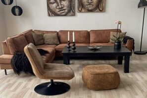 Oklassificerad bild, 5 av 11, knapp