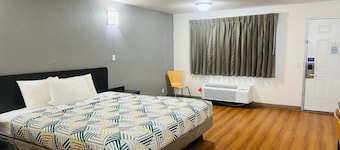 1 Kingsize-Bett | Nsmk, Whirlpool, Mikrowelle