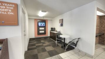 お食事