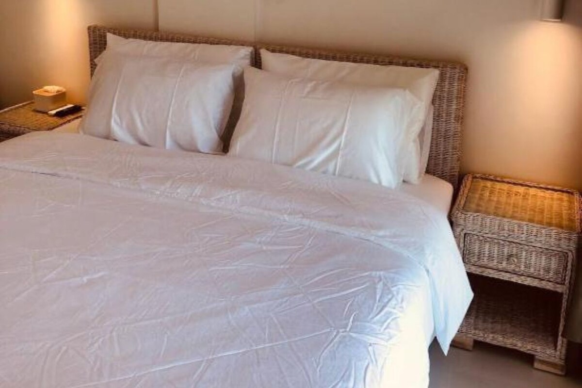 Appartamento, 1 letto king, balcone | Una cassaforte in camera, Wi-Fi gratuito