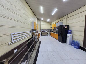 Unclassified image, 3 of 13, button - Nice room with 4 single beds (Тошкент)