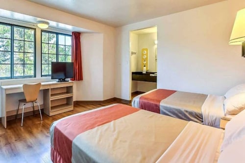 2 Full Beds | Mini Fridge