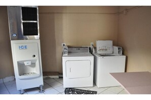 Photo non classée, 2 sur 21, bouton