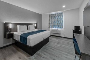 Unclassified image, 3 of 30, button - 1 King Bed | Non-Smoking, Micfridge (Brighton CO)