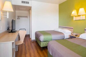 Unclassified image, 5 of 10, button - 2 full beds | micfridge (PUEBLO)