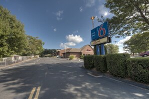 施設の敷地