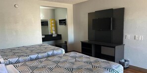 Bedroom - 2 Full Beds|NS | Modesto (Modesto)