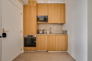 Unclassified image, 4 of 12, button - Calm & Cosy Studio near the Louvre (Paris)