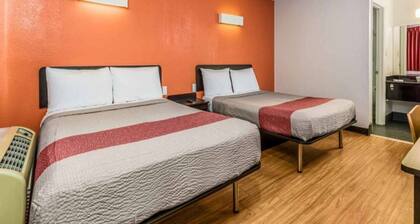 2 Queen Beds | Non-Smoking