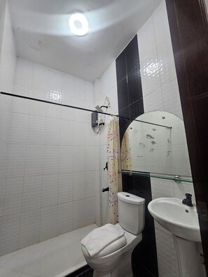 Unclassified image, 2 of 18, button - Hotel Alexander (Puerto Princesa City)