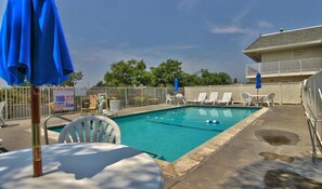 Schwimmbad des Ferienhauses