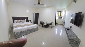 Superior Room - Chocolate Inn Glory Grand (Rajgir)