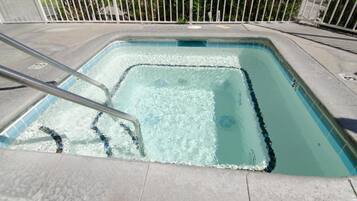 Holiday Home Swimming Pool