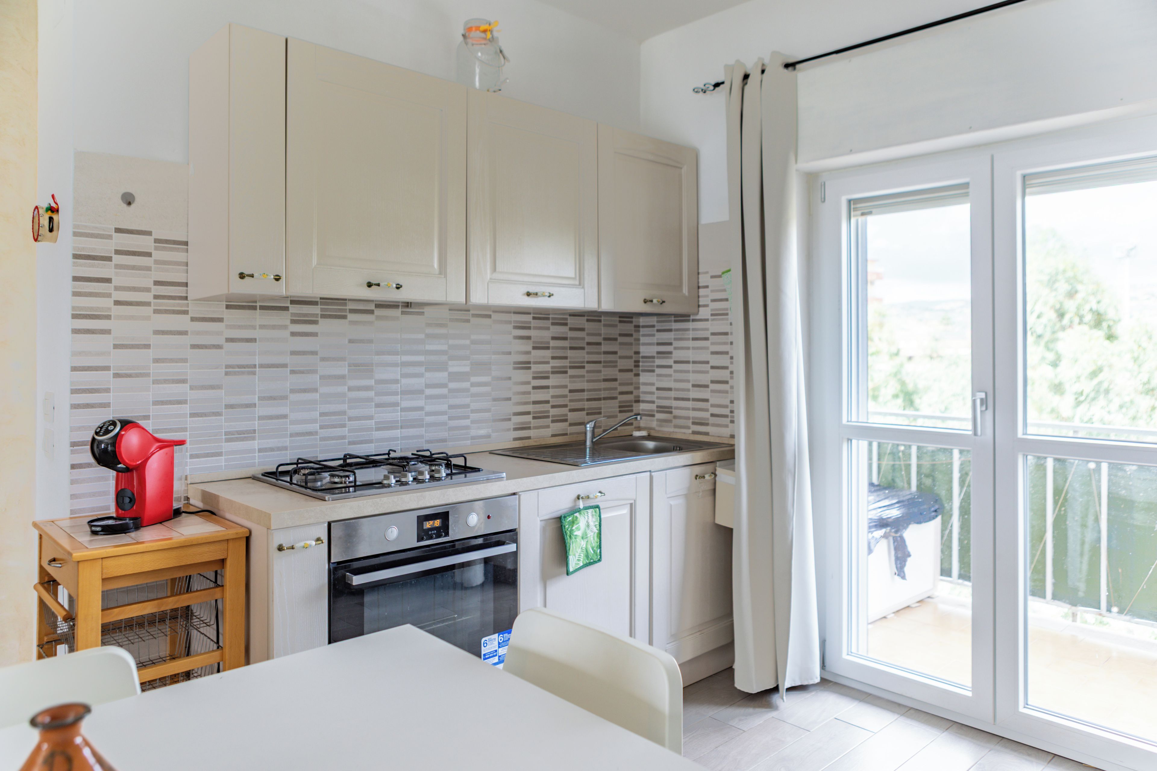 Apartment, Balcony, Sea View | Private kitchen