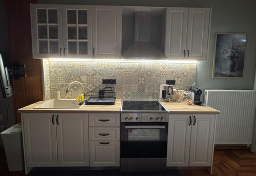 Apartment 'Konitsa Primula' with Mountain View, Wi-Fi and Air Conditioning