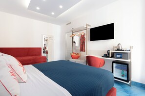 Unclassified image, 2 of 42, button - Cornelia Rooms (Sorrento)