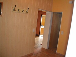 Untagged - Holiday apartment with 2 bedrooms (Neuschoo)