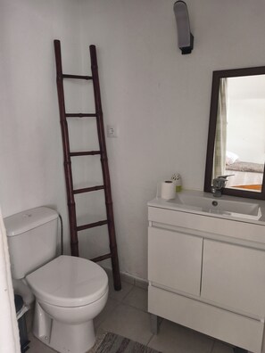 Unclassified image, 3 of 7, button - Vrbo Property (Cartaxo)