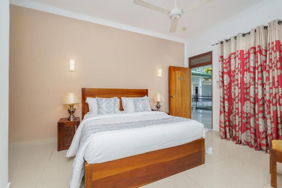 Deluxe-Doppelzimmer, Balkon, Stadtblick