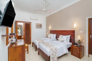 Ảnh chưa phân loại, 2 trong số 27 ảnh, nút