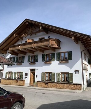 Untagged - Holiday apartment with 1 bedroom (82467 Garmisch-Partenkirchen)