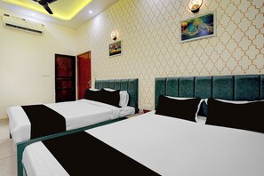 Ảnh chưa phân loại, 4 trong số 32 ảnh, nút