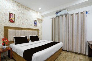 Ảnh chưa phân loại, 2 trong số 33 ảnh, nút