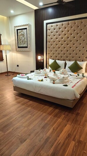 Unclassified image, 4 of 32, button - 7 Hills Hotel and Resort Nalanda (Rajgir)