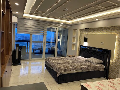 One Bedroom Apartment Near Beykent Metrobus Station