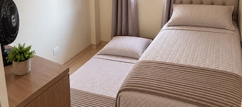 Close to FAG and UNIVEL universities, with elevator, balcony and parking.