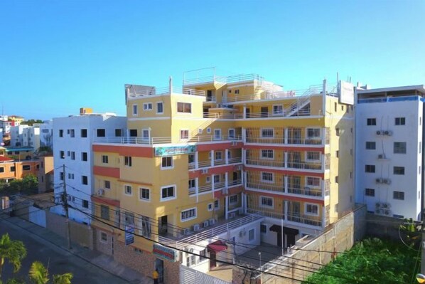 Unclassified image, 1 of 3, button - Modern 2Br Apartment Terrace Near Airport - Santo Domingo Este (Santo Domingo Este)
