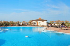 Unclassified image, 5 of 46, button - Melia Llana Beach Resort & Spa (Santa Maria)
