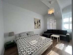 Unclassified image, 3 of 20, button - Your Cosy Home in Medieval Brasov (Brașov)