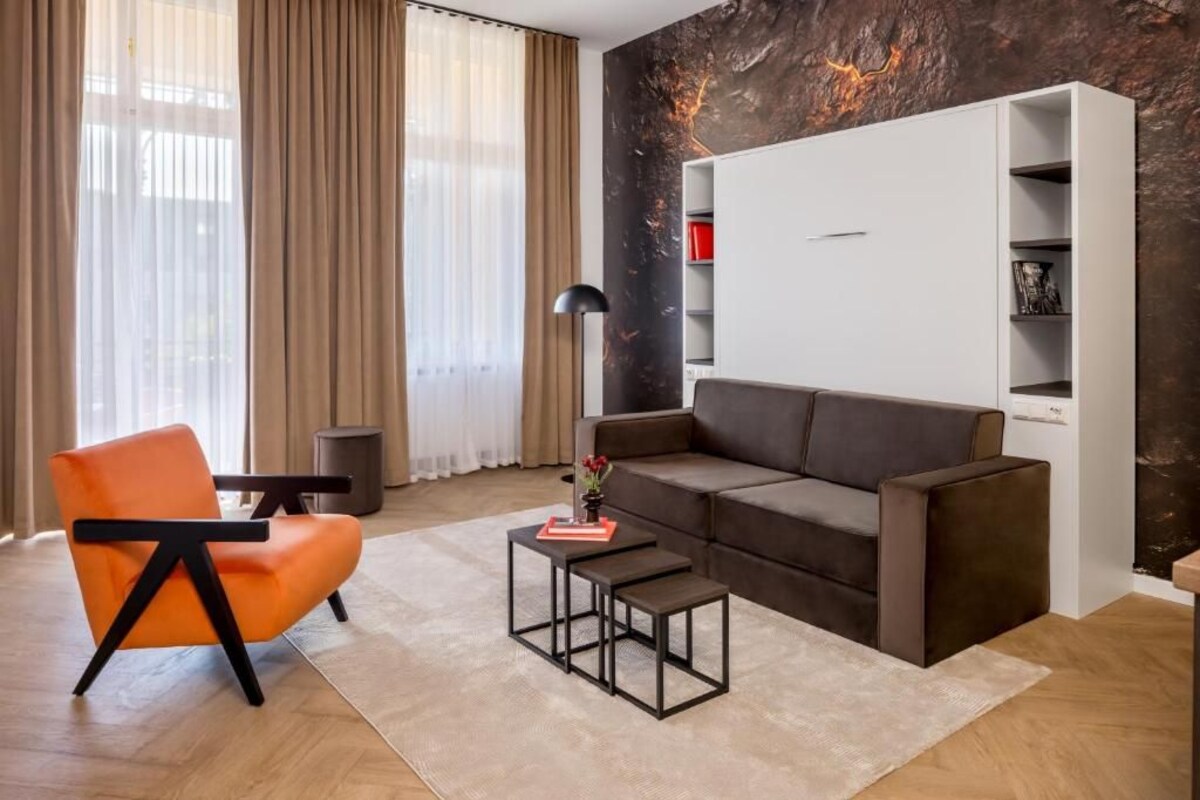 Deluxe Suite, City View | Ruang tamu