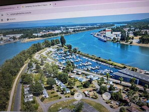 Oklassificerad bild, 3 av 8, knapp