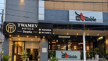 Mặt tiền nơi lưu trú