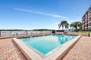 Pool - Sunrise Cove 523: Waterfront Siesta Key Monthly Rental with Sleeper Sofa (Sarasota)