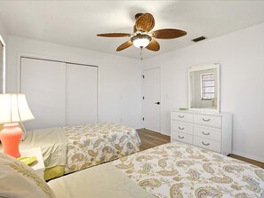 Unclassified image, 5 of 42, button - Waterfront Retreat on a Deep-Water Canal with Stunning Sunset Views (Punta Gorda)