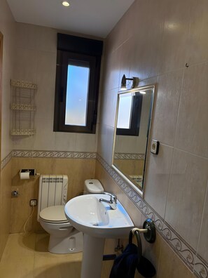 Unclassified image, 3 of 20, button - Apartment 'Vut Ajates 32' with Wi-Fi (Ávila)