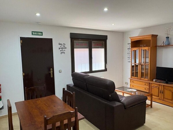 Unclassified image, 1 of 20, button - Apartment 'Vut Ajates 32' with Wi-Fi (Ávila)