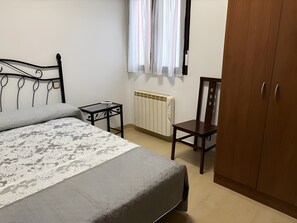 Unclassified image, 5 of 20, button - Apartment 'Vut Ajates 32' with Wi-Fi (Ávila)