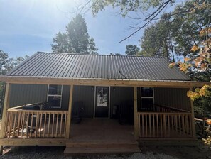 Exterior - The Cartel Cabin @Wildcat Hideout (East Bernstadt)