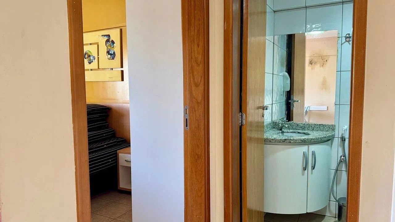 Apartment | Bathroom
