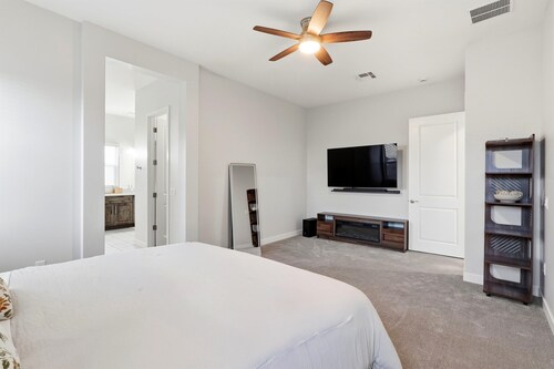 New 4BR Home | Near Spring Training | Sleeps 10*