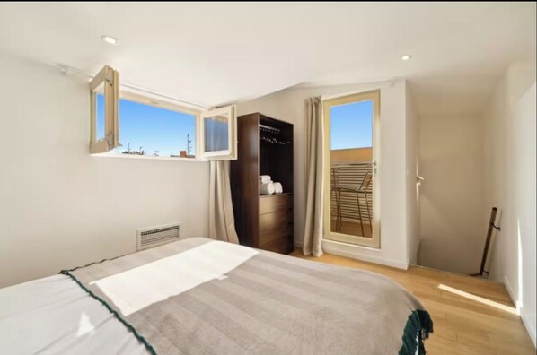 Luokittelematon kuva, 1 kautta 17, painike