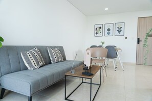 Unclassified image, 2 of 6, button - TOWER 694 BUILDING, APARTMENT 609 (Cartagena de Indias)