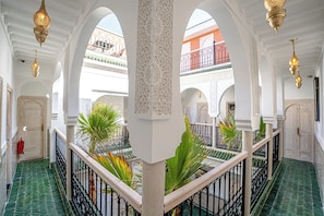 Nội thất
